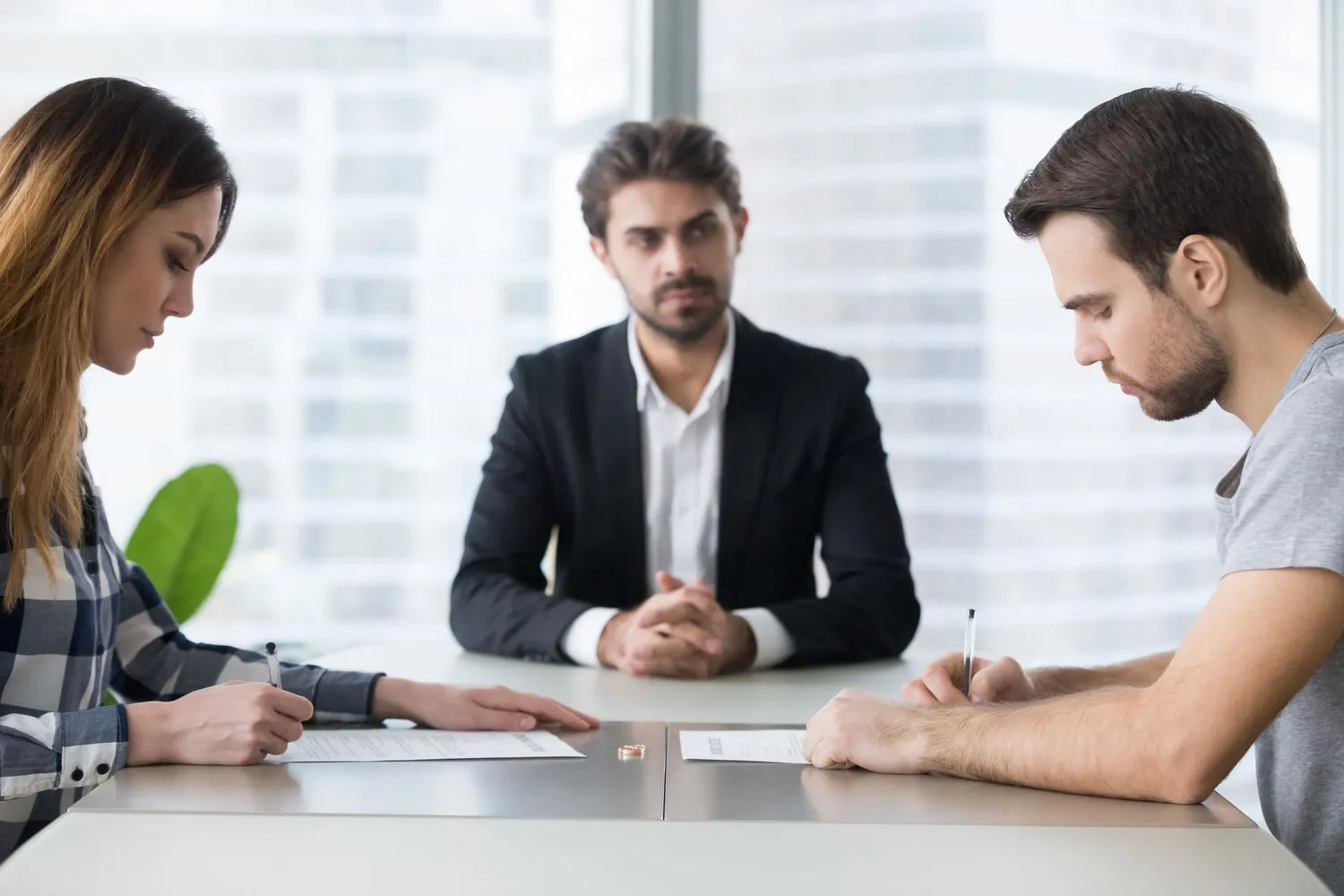 How EH Mediation Guides Couples Toward Fair and Balanced Outcomes Stamford